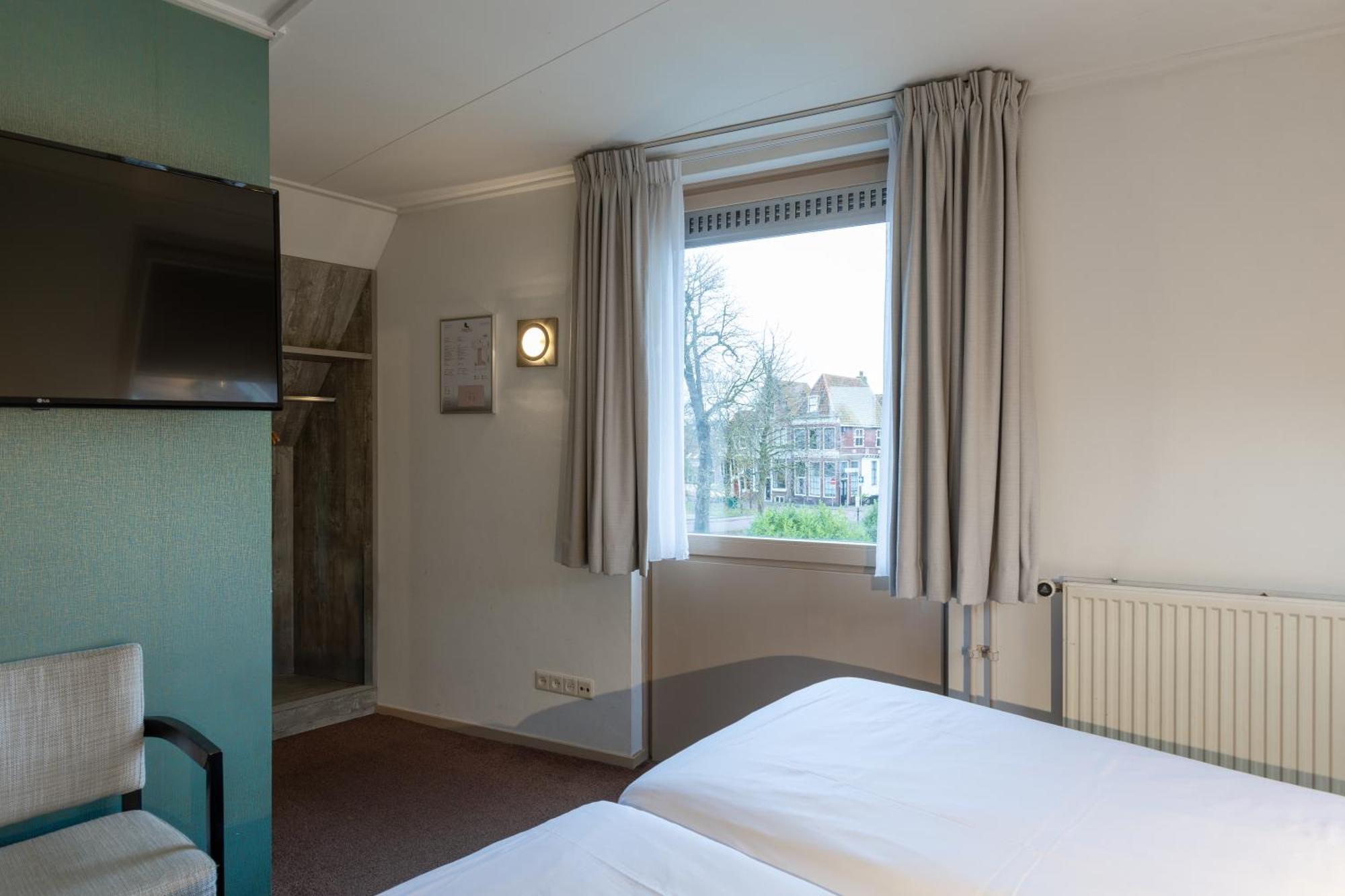 Hotel De Magneet Hoorn  Exterior photo